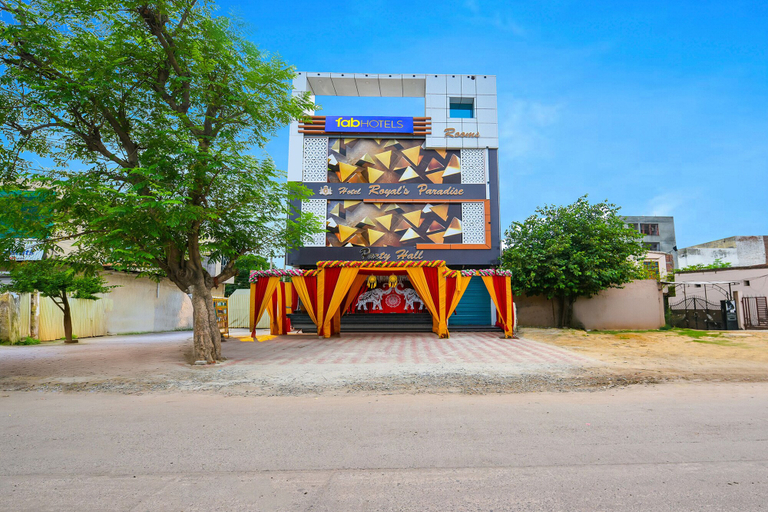 Exterior & Views, Fabhotel Royal'S Paradise, Faridabad