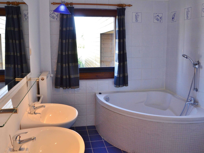 Bathroom 4, Charming Ardennes Getaway, Liège