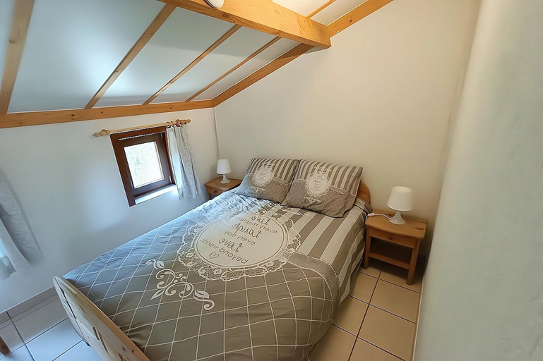 Room 4, Holiday Home in De Haan Near Beach, West-Vlaanderen