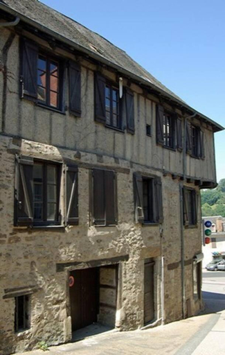 Others 4, Le trou dans le mur, Corrèze