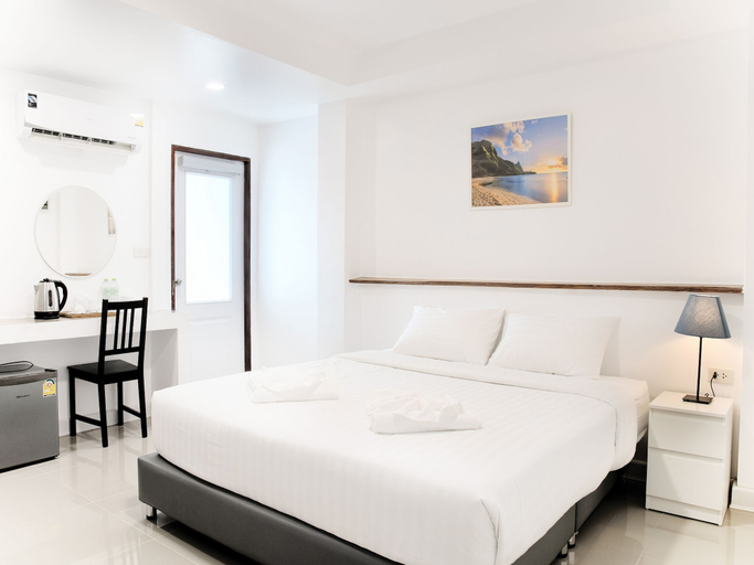 Bedroom 4, Grand Sattahip Hotel, Sattahip