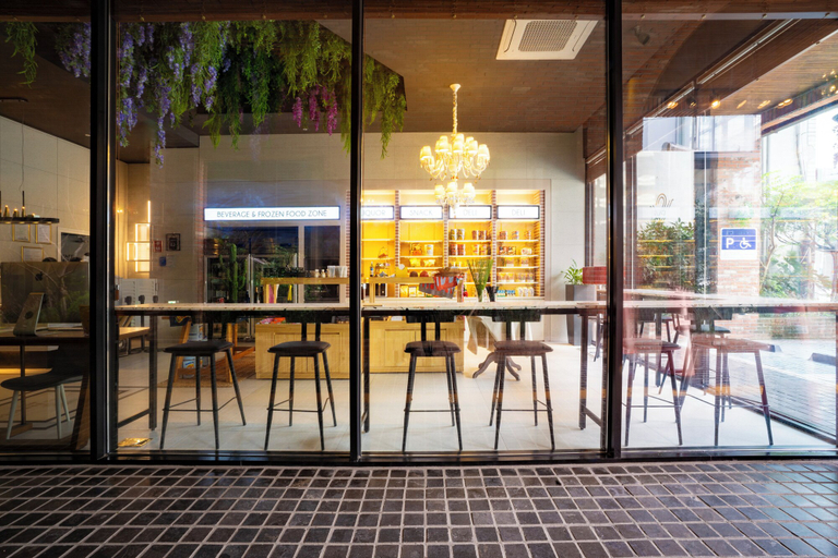 Food & Drinks 5, South Vandeco Hotel, Busanjin
