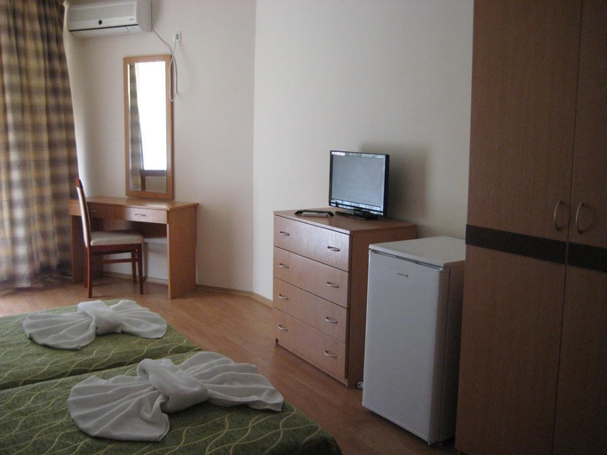 Bedroom 3, Midia Family Resort, Pomorie