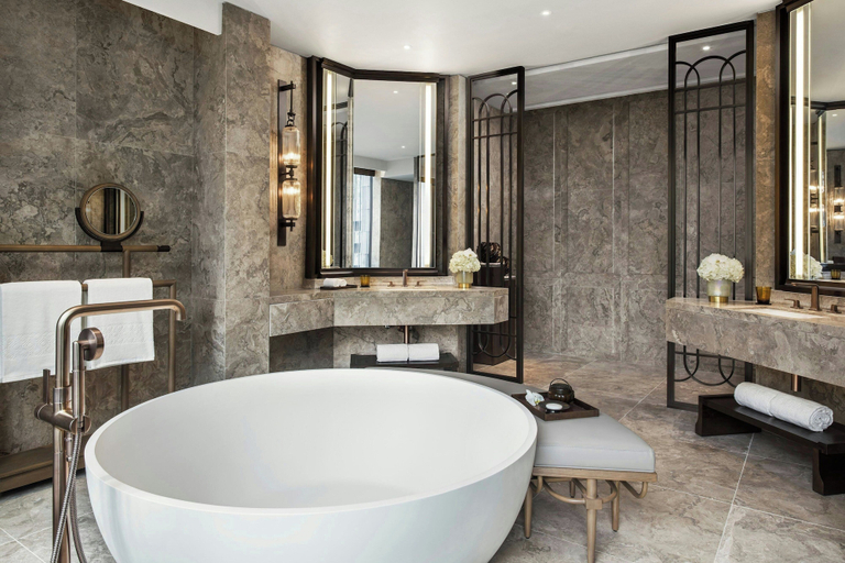 Bedroom 5, The St. Regis Hong Kong, Hong Kong Island