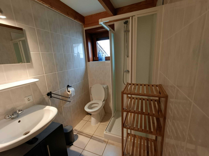 Bathroom 3, Holiday Home in De Haan Near Beach, West-Vlaanderen