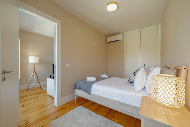 Room 4, Boavista Premium III Apartment by Vacationy, Porto