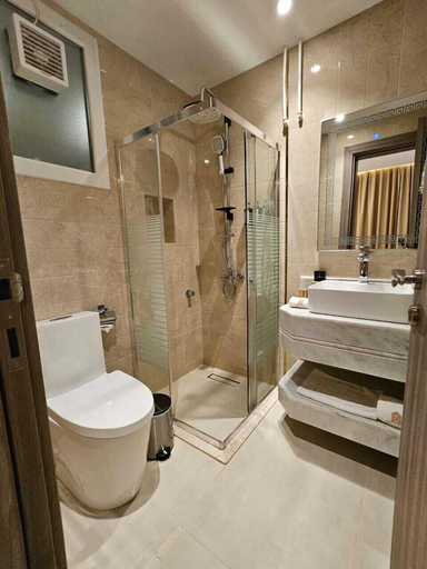 Bathroom 3, Royal Plaza Hotel - Duqm, Al Wusta