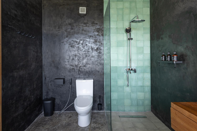 Bathroom 3, Ultimate Beachfront Villa Cascade Balian, Tabanan