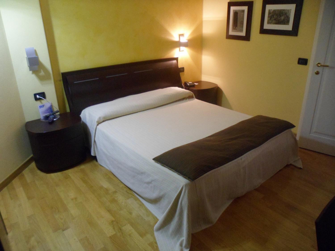 Bedroom 9