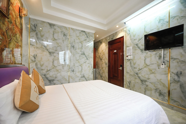 Bedroom 18