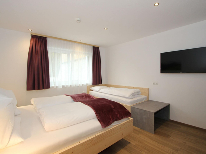 Bedroom 5, Luxurious Apartment in Fugenberg With Sauna, Schwaz