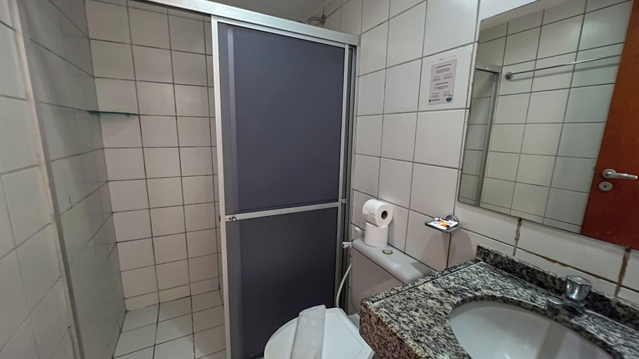 Bathroom 5, Hotel Boreas, Fortaleza