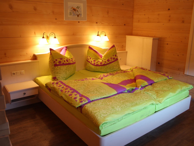Bedroom 4, Apartment Leogang Near Ski Slopes, Zell am See