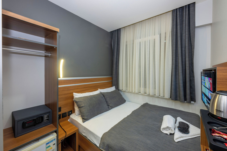 Bedroom 5, Mayza Otel, Beyoğlu