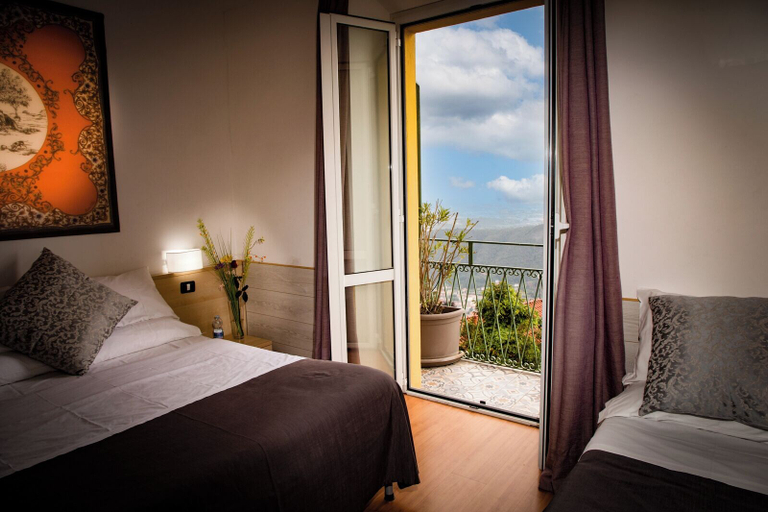 Bedroom 4, Albergo Vista Lago, Como