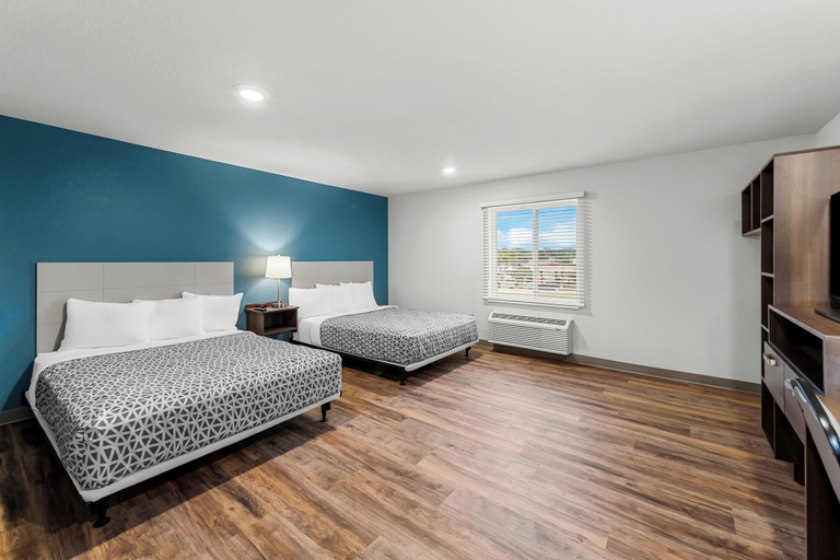 Bedroom 3, Woodspring Suites Newington - Hartford South, Hartford