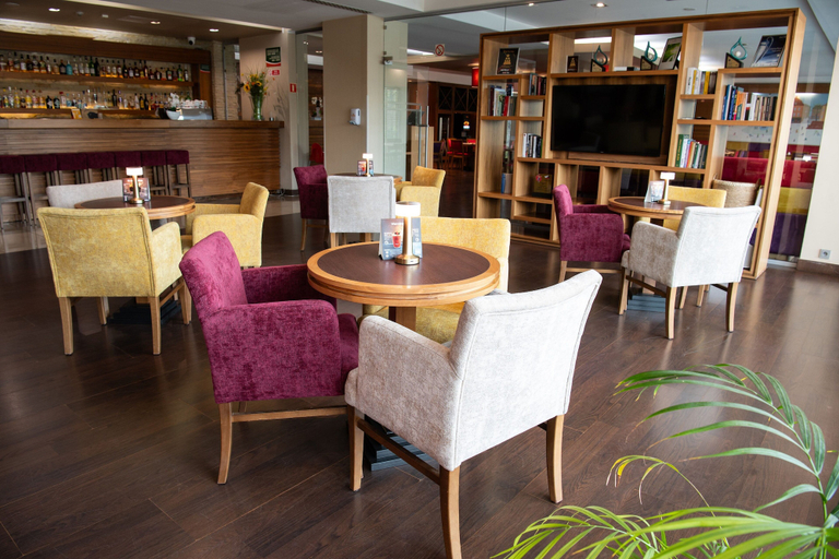 Food & Drinks 5, Hotel DeSilva Warszawa Piaseczno, Warsaw