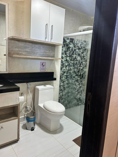 Bathroom 4