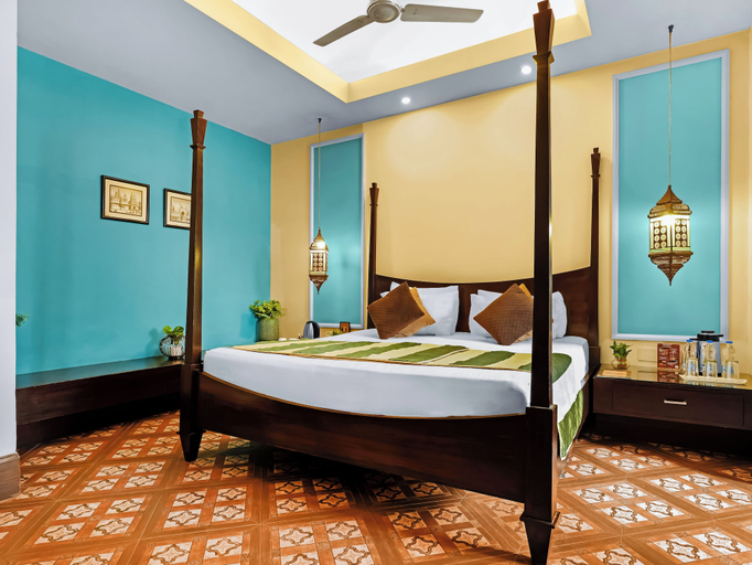 Bedroom 12