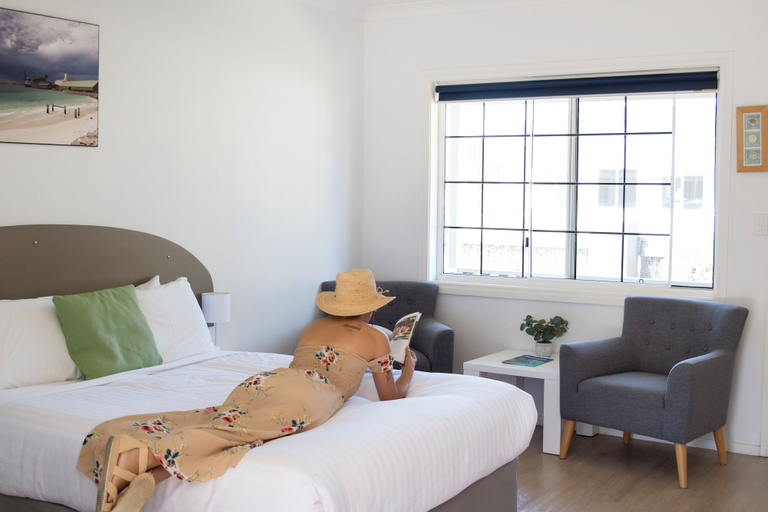 Bedroom 2, Clearwater Motel Apartments, Esperance
