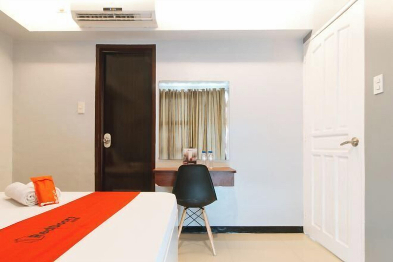 Bedroom 18