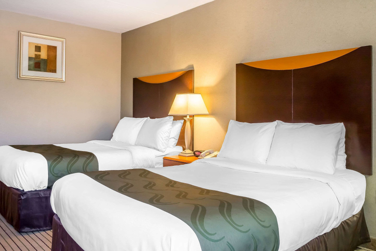 Bedroom 3, Quality Inn Spring Valley - Nanuet, Rockland