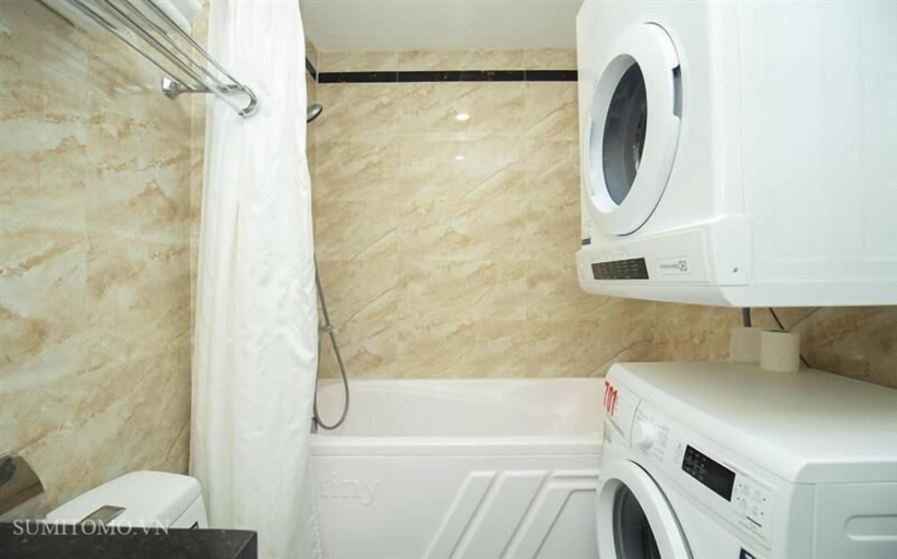 Bathroom 4, Sumitomo10 Apartment, Ba Đình