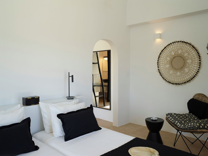 Bedroom 4, Absolute Paradise Santorini- Adults Only, South Aegean