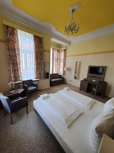 Bedroom 3, Hotel Knopel, Nordwestmecklenburg