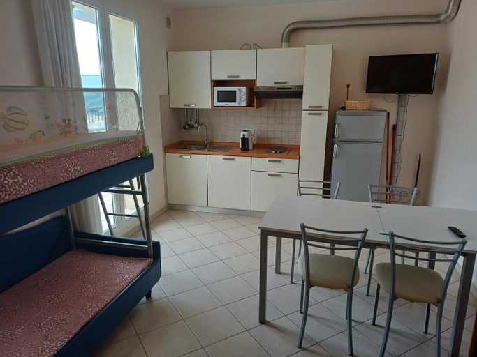 Others 4, Residence Ducale, Rimini