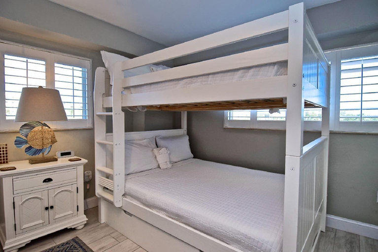 Bedroom 3, Jamaica Royale by Beachside Management, Sarasota