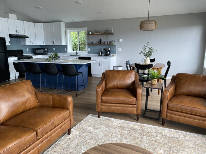 Others 5, Nordic House, Wrangell-Petersburg