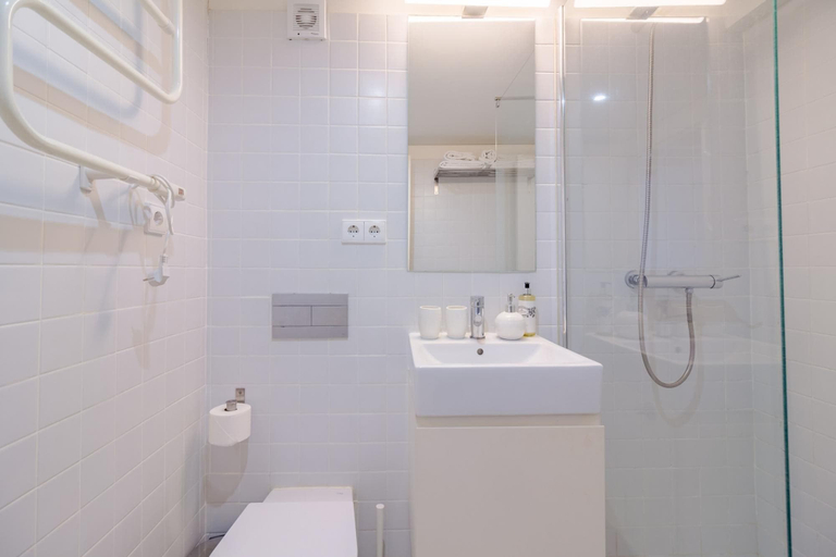 Bathroom 4, Taipas 4 in Oporto With 1 Bathrooms, Porto