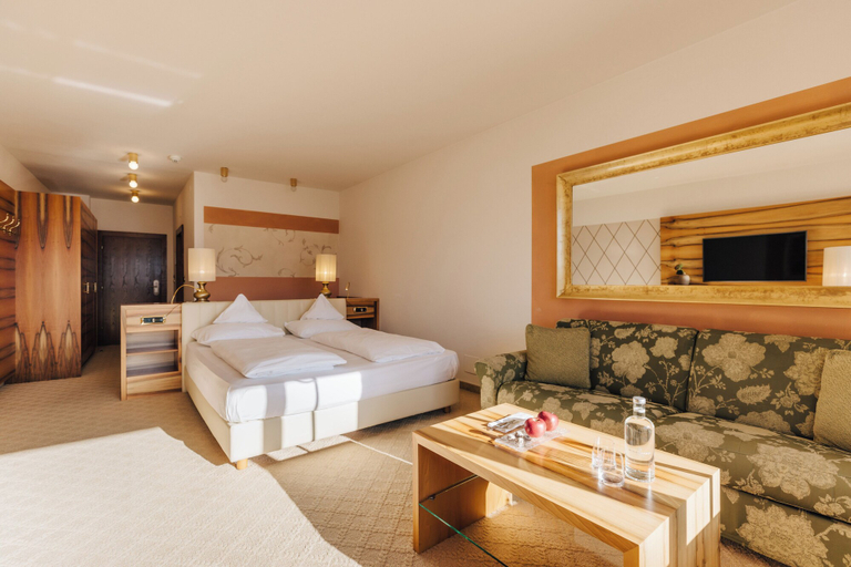 Bedroom 4, Hotel Hohenwart, Bolzano