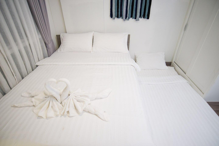 Bedroom 24