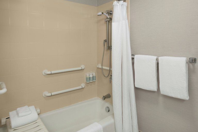 Bathroom 7
