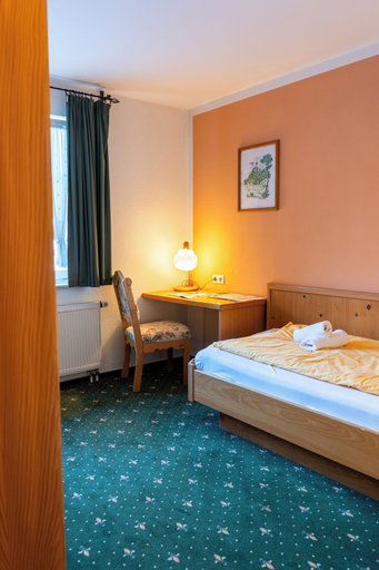 Bedroom 10