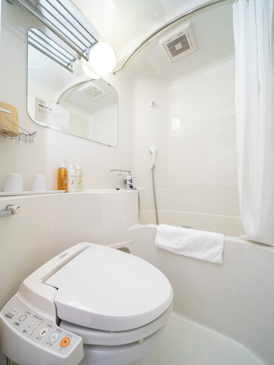 Bathroom 4, Super Hotel Kochi, Kōchi