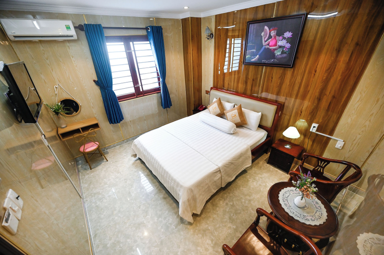 Bedroom 26