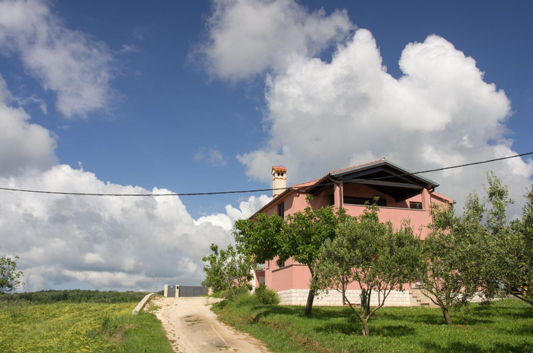 Others 4, Guesthouse Martina, Barban