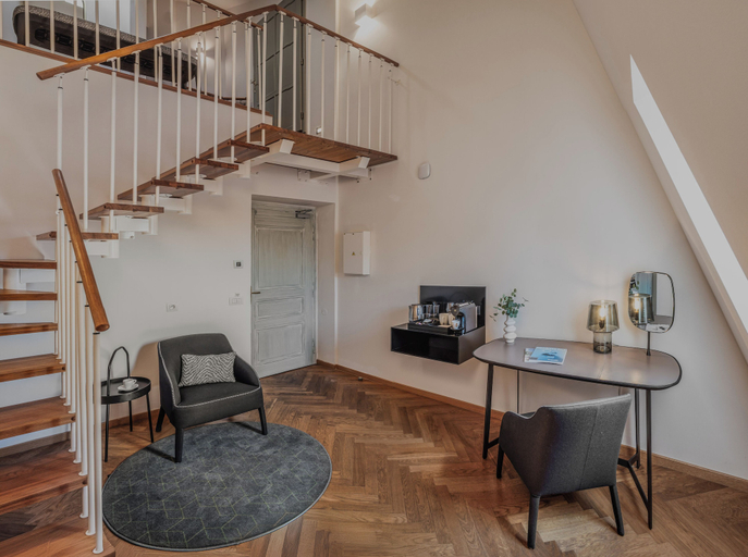 Others 5, Mottl House by Adrez, Praha 1
