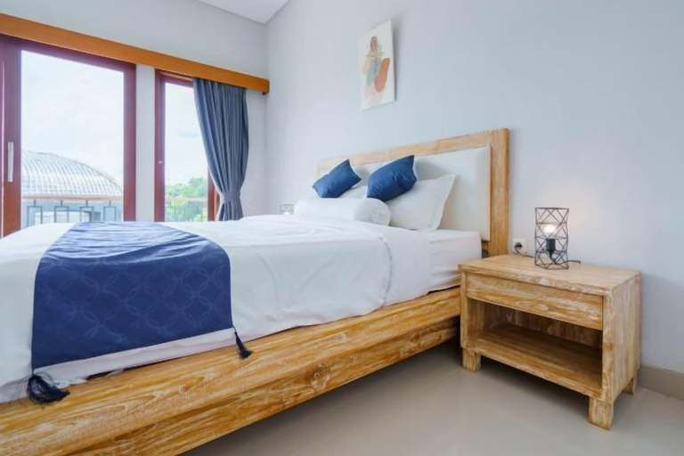 Bedroom 12
