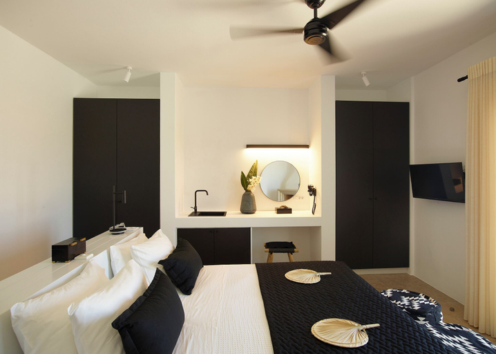 Bedroom 4, Absolute Paradise Santorini- Adults Only, South Aegean