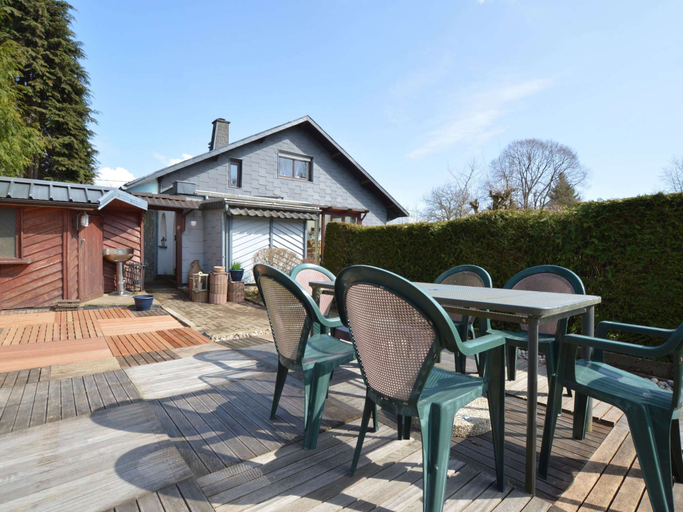 Others 5, Lovely Cottage in Waimes near Lake, Liège