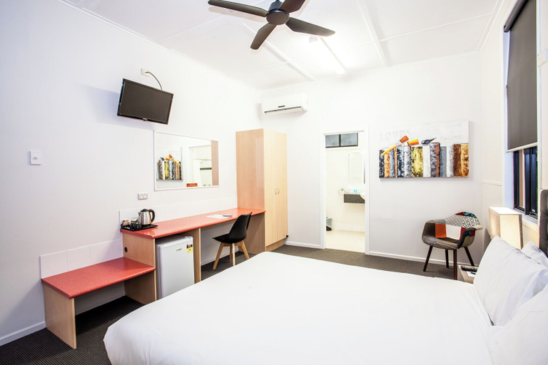 Bedroom 10