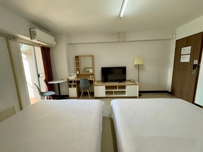 Bedroom 6