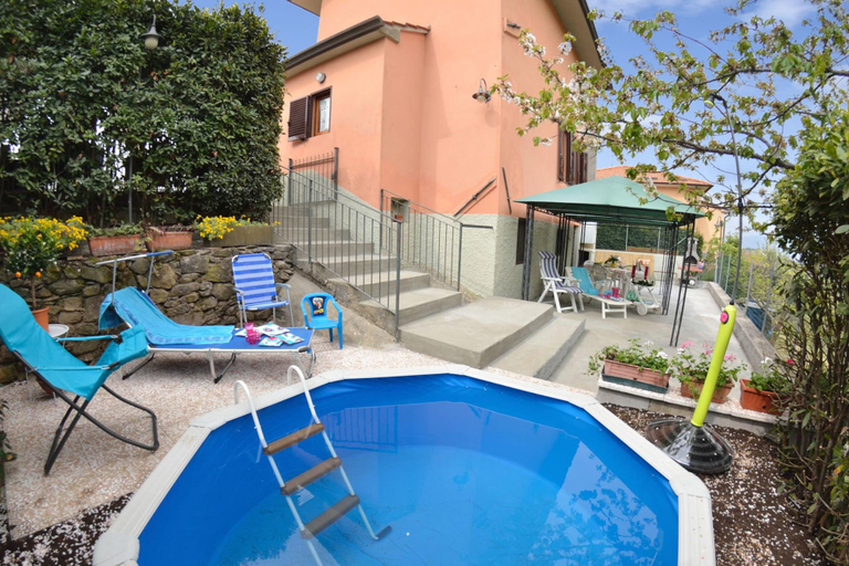 Casale Geniva, Lucca