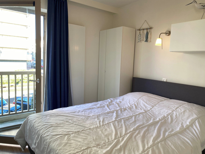 Bedroom 2, Apartment in Nieuwpoort Near the Beach, West-Vlaanderen