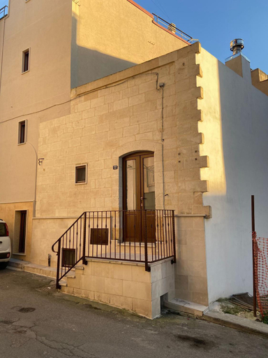 Others 5, Le Dimore di via Umberto I, Taranto