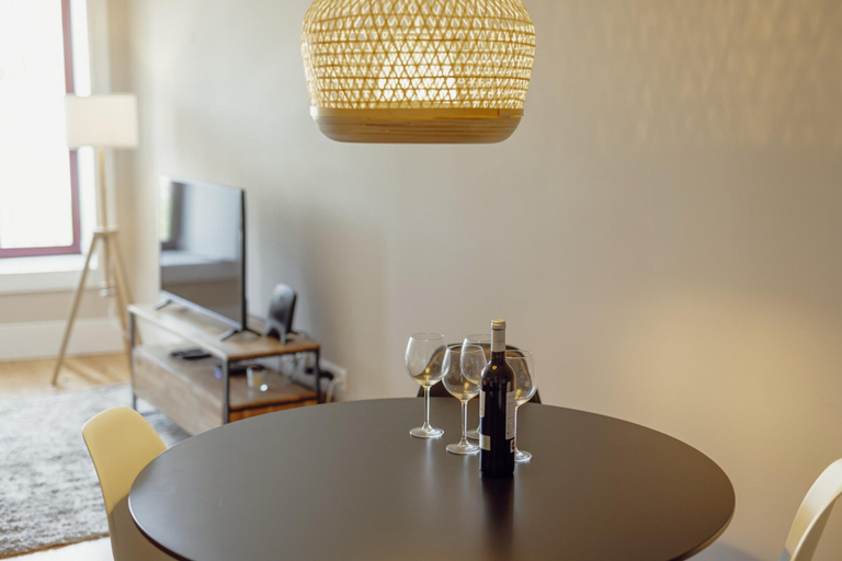 Room 5, Boavista Premium III Apartment by Vacationy, Porto